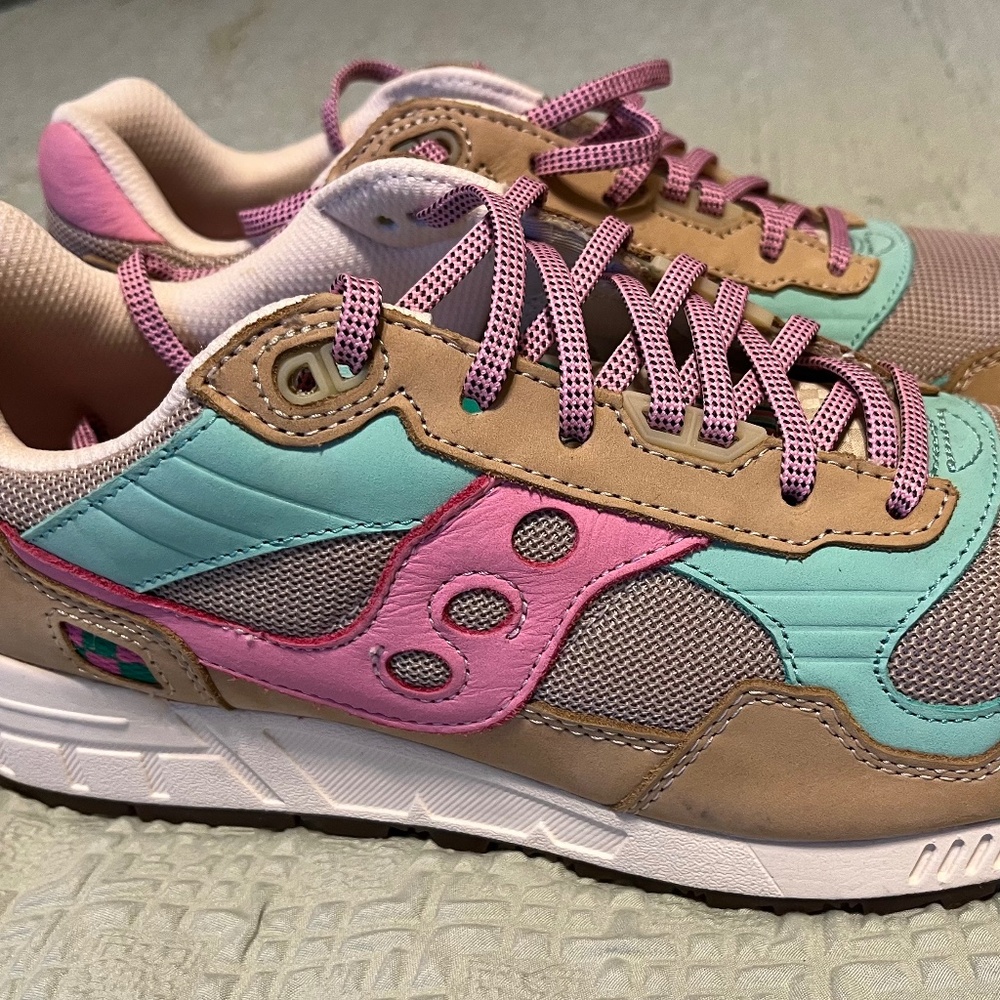 Saucony Shadow 5000 shoes Pink Teal Tan NEW WITHOUT BOX - Picture 2 of 8
